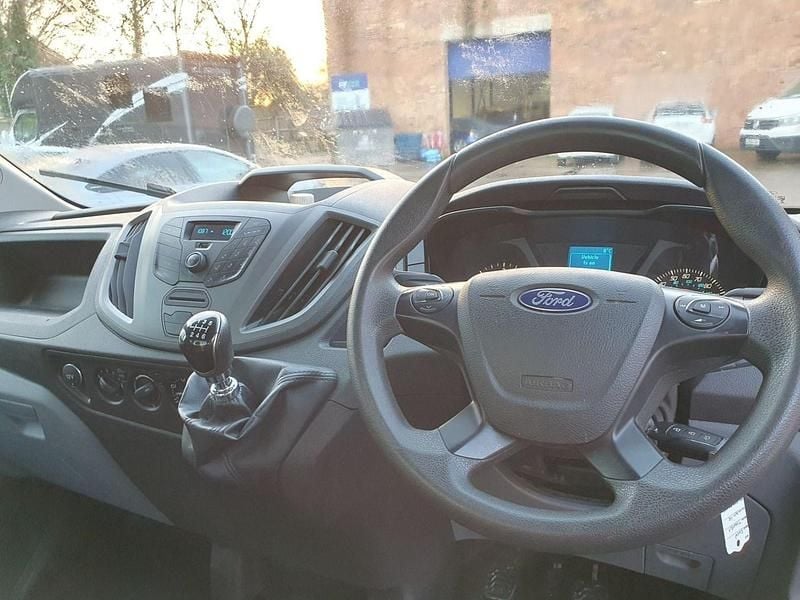 Used Ford Transit 130 HP (95 kW) 2017 White Cabriolet