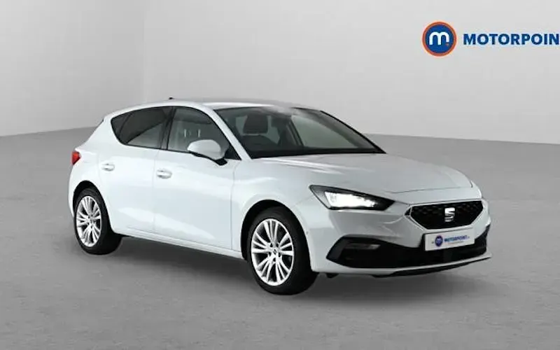 Used Seat Leon SE Dynamic 110 HP (80 kW) 2023 Hatchback