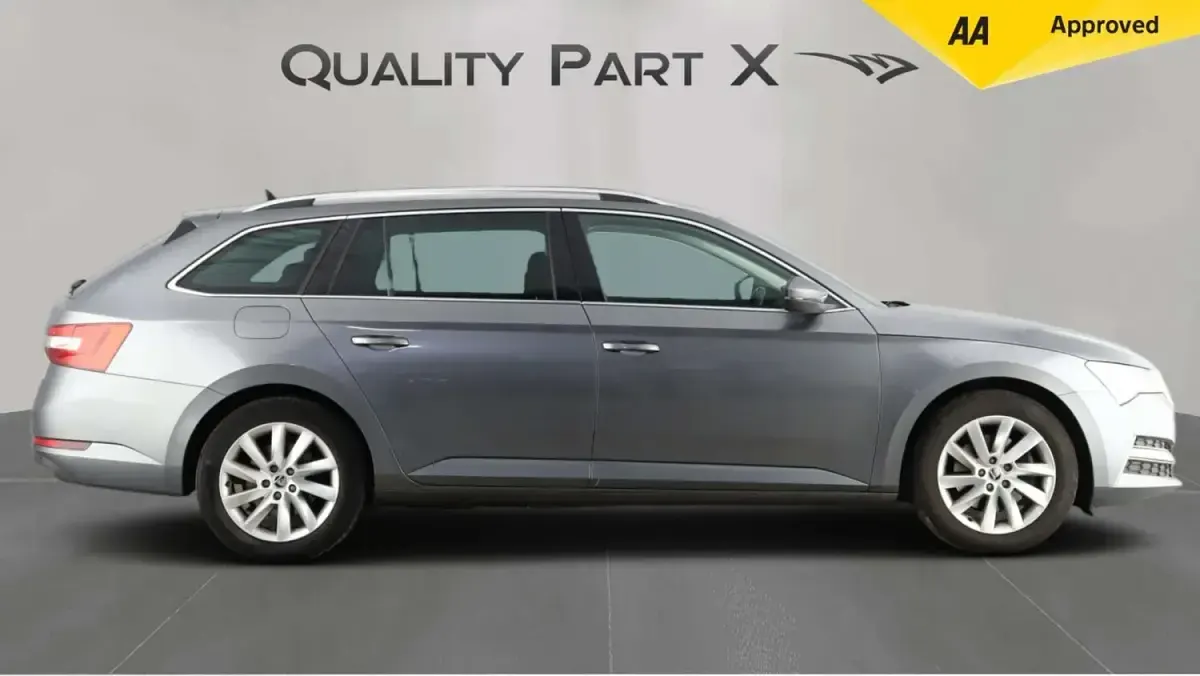 Used Skoda Superb SE Technology 218 HP (160 kW) 2023 Grey Estate