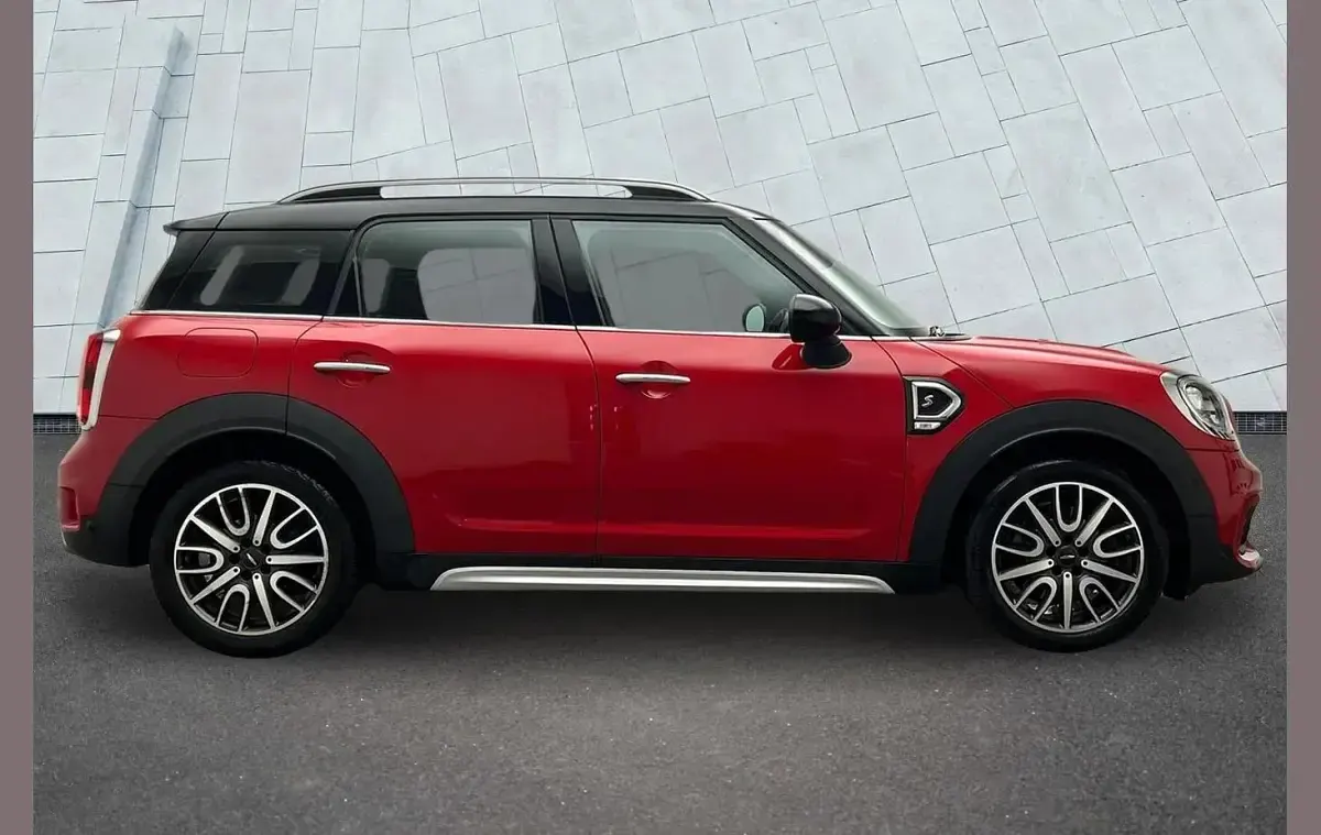 Used Mini Cooper S Countryman Sport 189 HP (139 kW) 2018 Red SUV