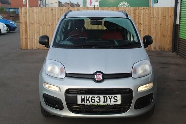 Usado Fiat Panda Easy 75 HP (55 kW) 2013 Citadino