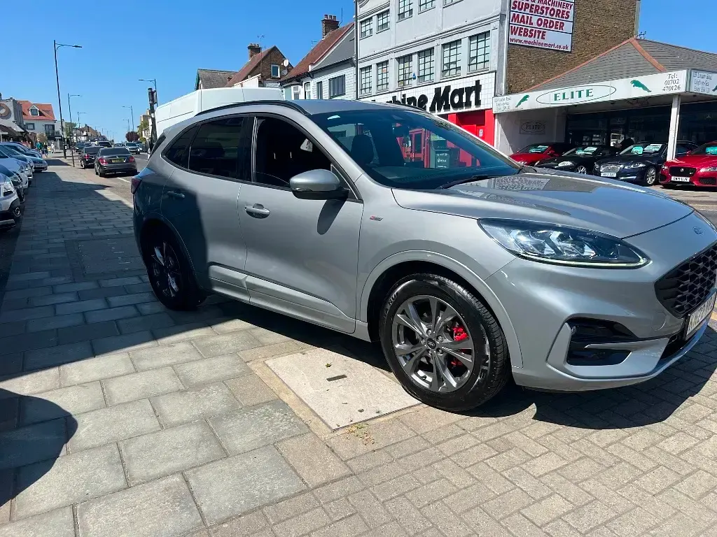 Used Ford Kuga ST-Line 120 HP (88 kW) 2022 Silver SUV