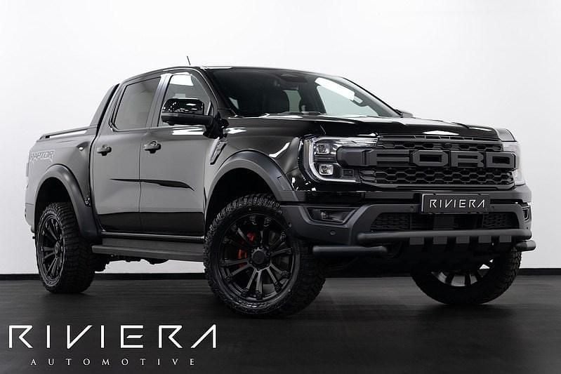 Shadow black (metallic paint) Used 2023 Ford Ranger Raptor Pickup | £49,995 (Fair price) - Image 1/4