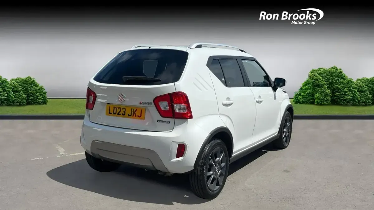 Used Suzuki Ignis SZ5 2023 White SUV