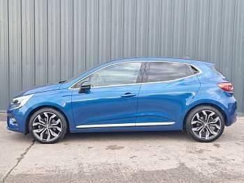 Used Renault Clio V Techno 145 HP (106 kW) 2022 Blue Hatchback