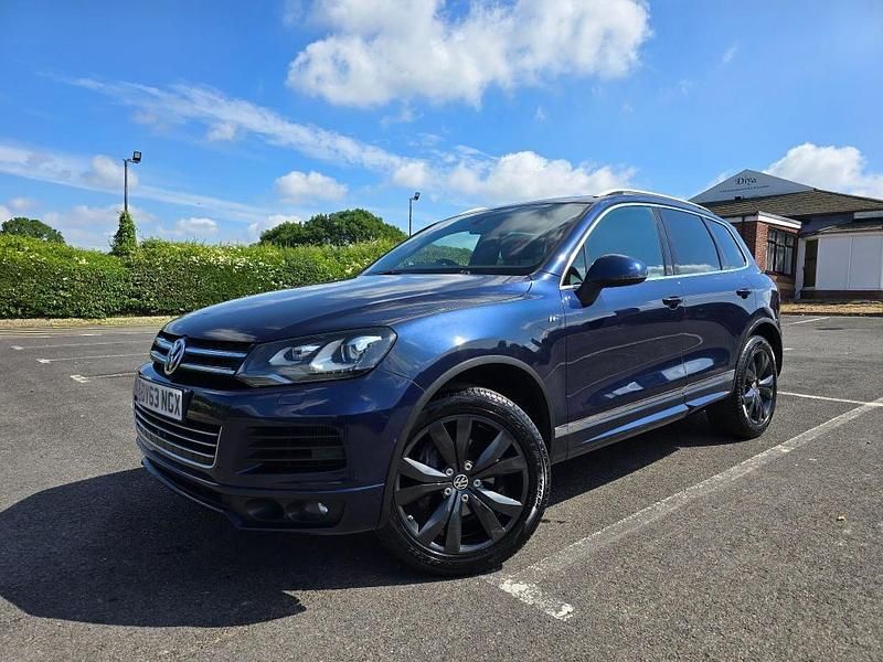 Blue Used 2013 VW Touareg R-line SUV | £10,750 (A bit pricey) - Image 1/4