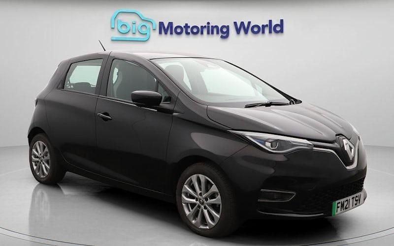 Used 2021 Renault Rapid Iconic Hatchback | £9,300 (Fair price) - Image 1/4