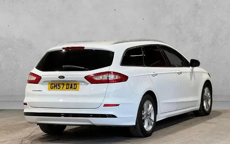 Käytetty Ford Mondeo Titanium 150 HP (110 kW) 2017 Farmari