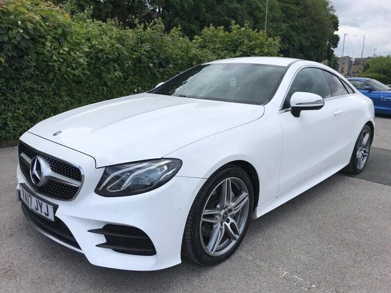 White Used 2017 Mercedes E220 AMG line Coupe | £13,995 (Fair price) - Image 1/4