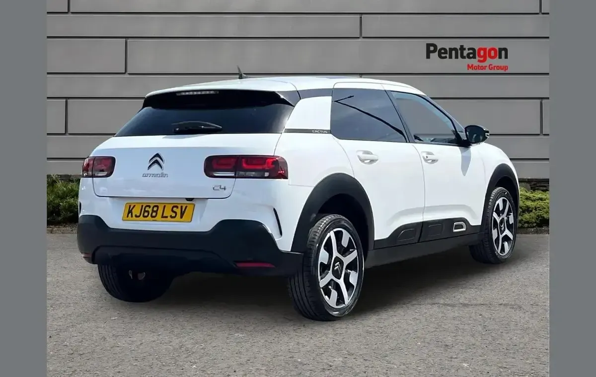 Usado Citroën C4 Flair 128 CV (94 kW) 2019 Blanco SUV
