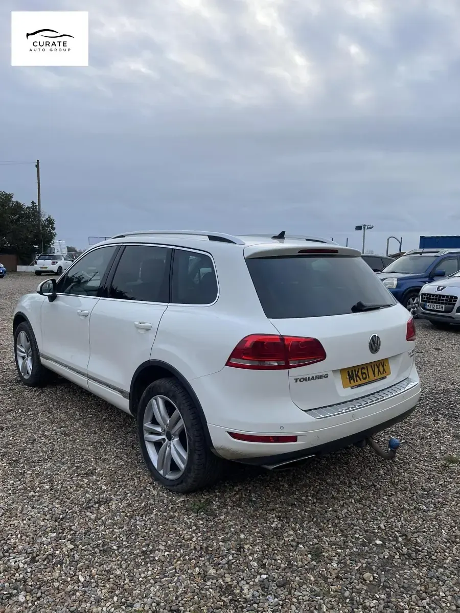 Used VW Touareg SE 245 HP (180 kW) 2011 White SUV