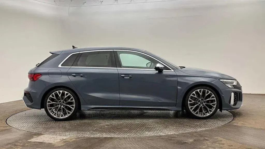 Used Audi RS3 Advanced 400 HP (294 kW) 2023 Grey Sedan