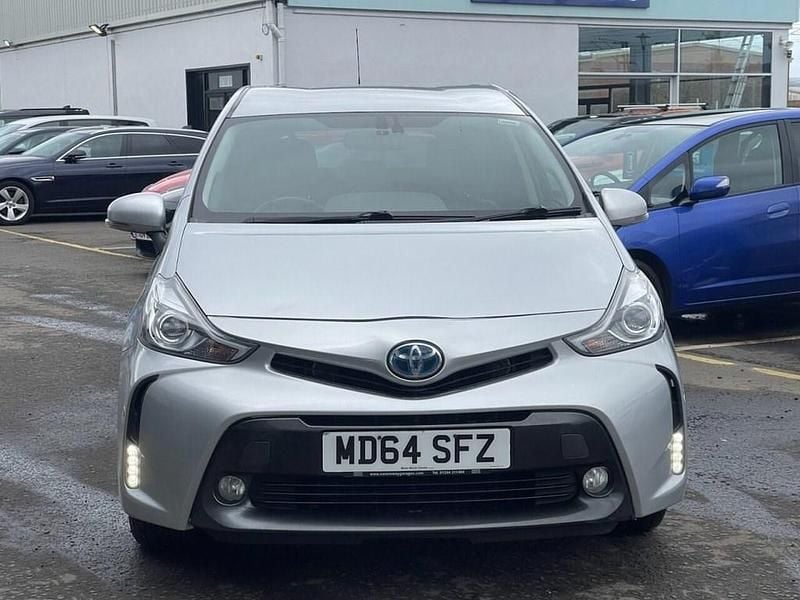 Used Toyota Prius+ Plus 136 HP (100 kW) 2015 Silver MPV