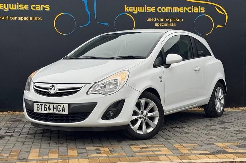 Used Vauxhall Corsa Excite 2014 White Hatchback