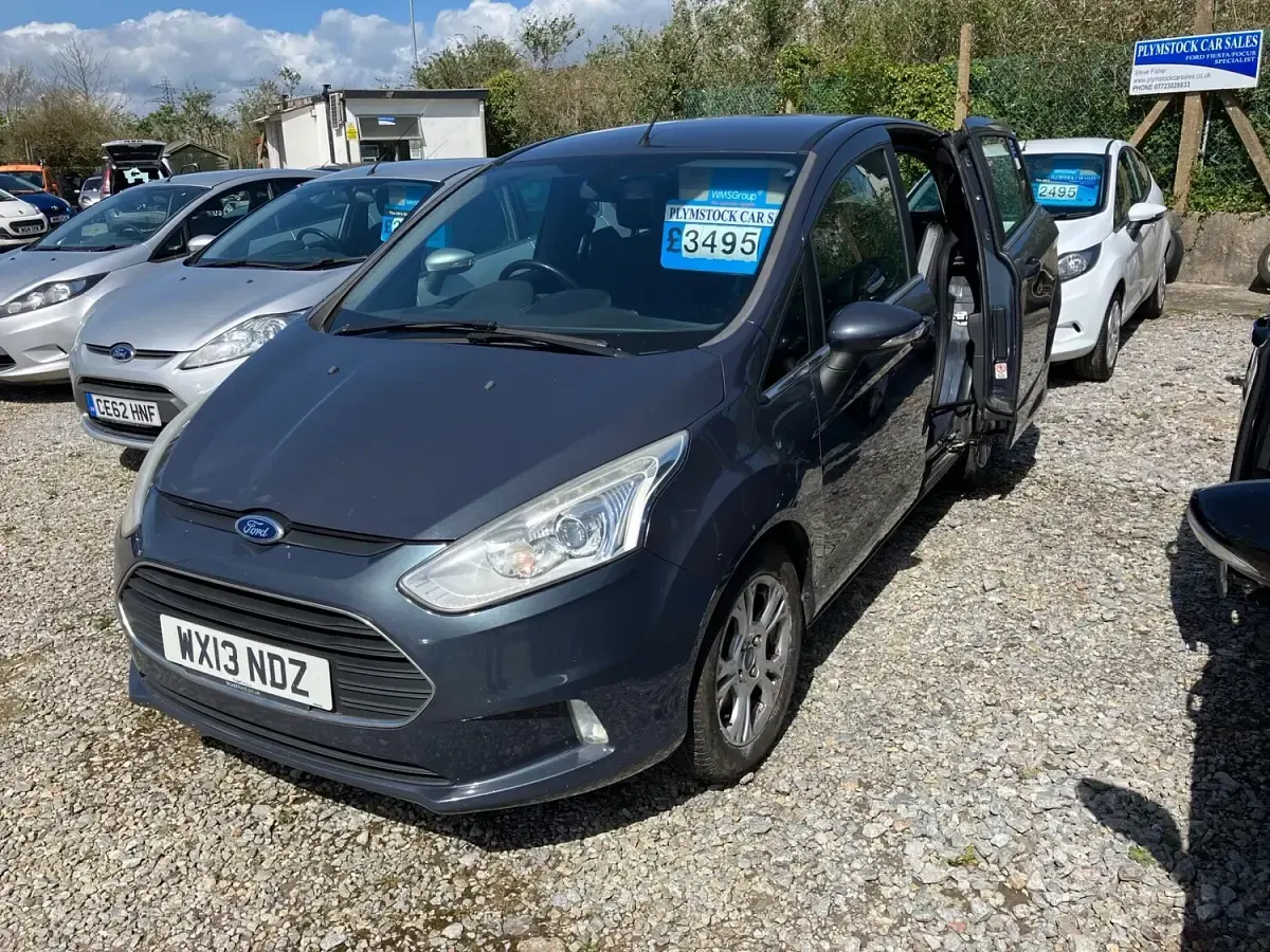 Used Ford B-MAX Zetec 90 HP (66 kW) 2013 Grey MPV