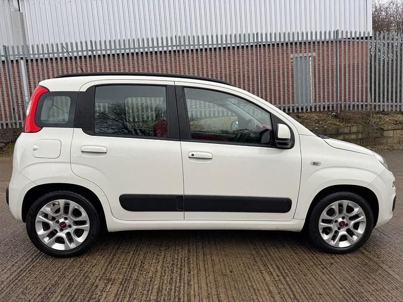 Used Fiat Panda Lounge 85 HP (62 kW) 2012 White Hatchback