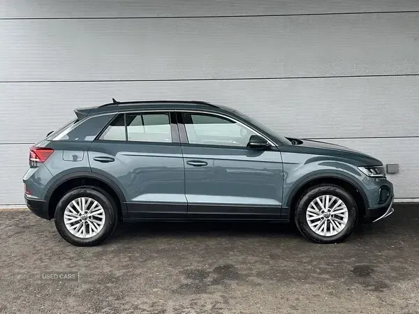 Used VW T-Roc Life 2023 Blue SUV
