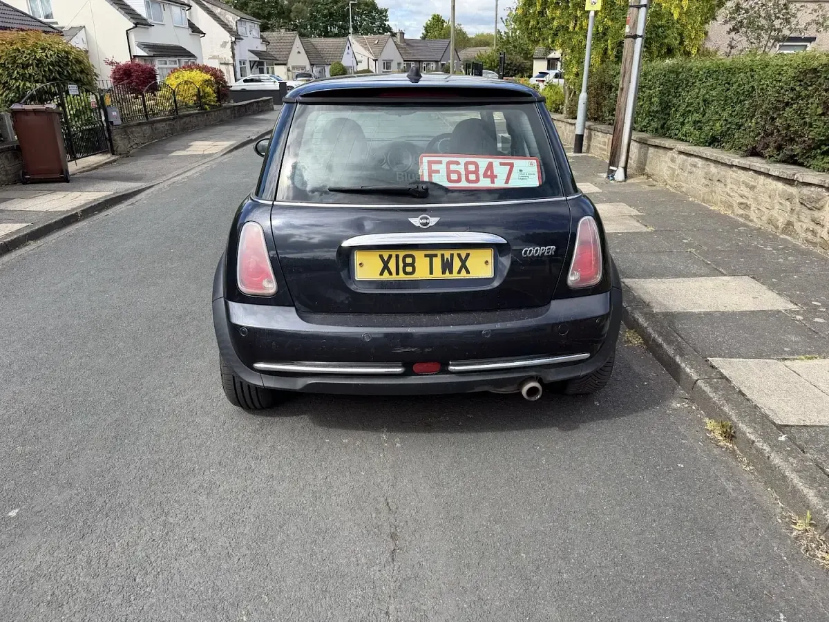 Used Mini Cooper Hatch 2004 Black Hatchback