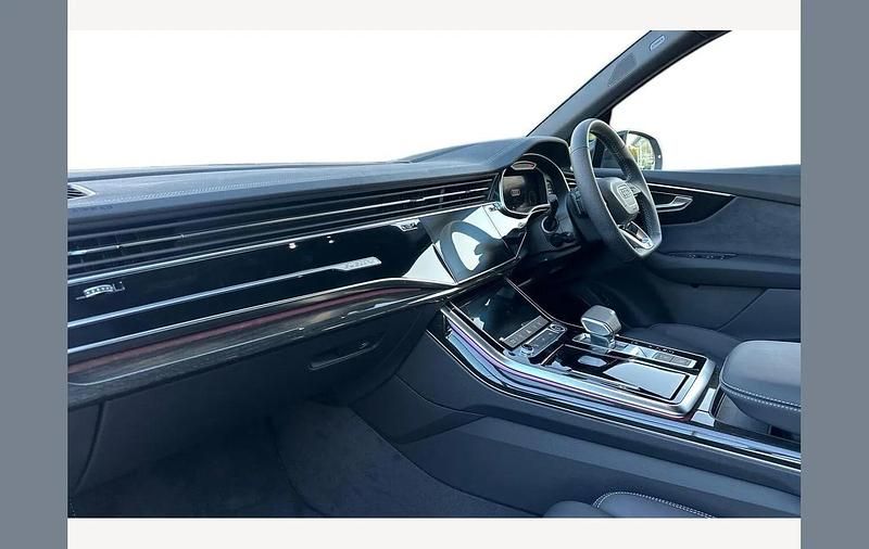 Used Audi Q7 Black Edition 286 HP (210 kW) 2025 Satellite silver SUV