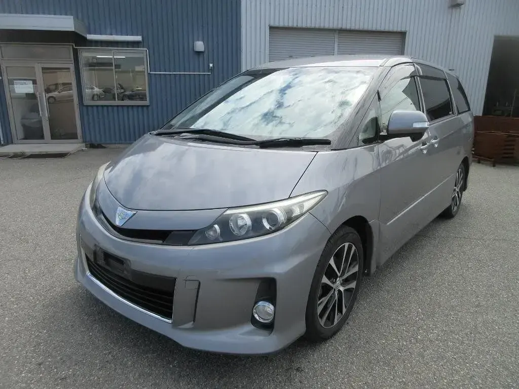 Used Toyota Estima 2012 Grey MPV