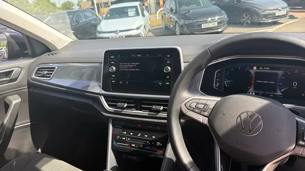 Used VW T-Roc Style 150 HP (110 kW) 2025 Black SUV