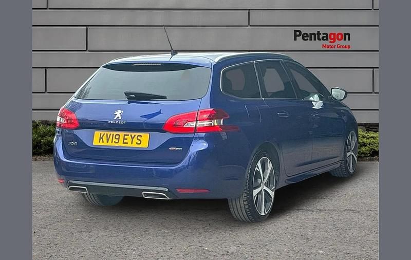 Used Peugeot 308 SW GT-line 128 HP (94 kW) 2019 Blue Estate