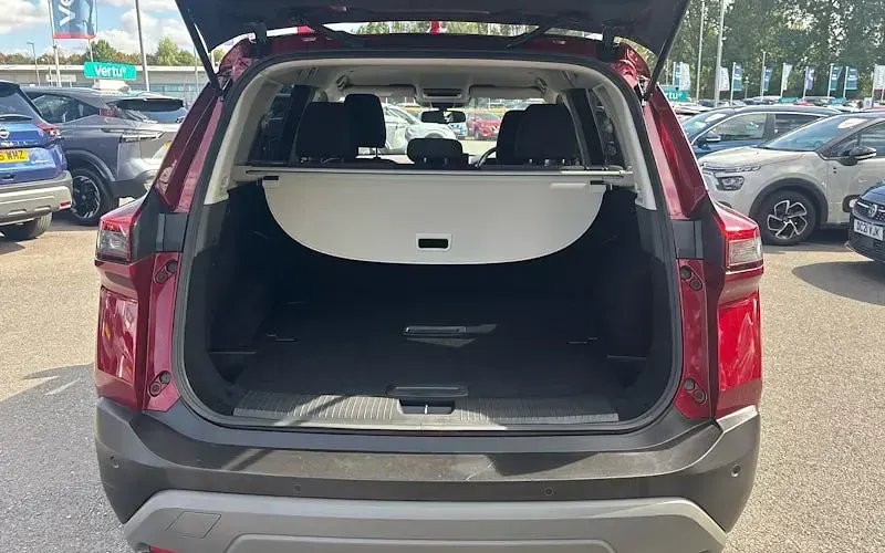 Used Nissan X-Trail N-Connecta 213 HP (156 kW) 2026 SUV