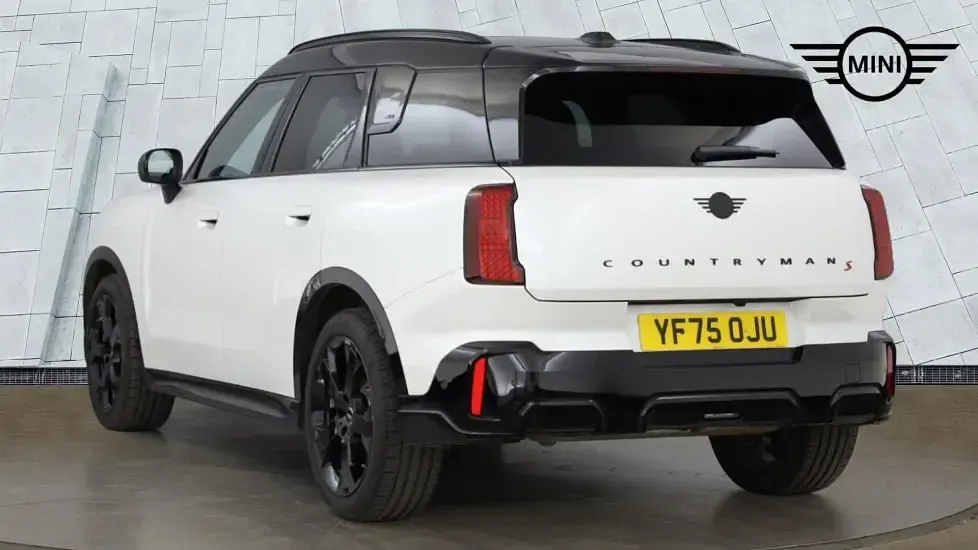 Used Mini Countryman 215 HP (158 kW) 2025 White SUV