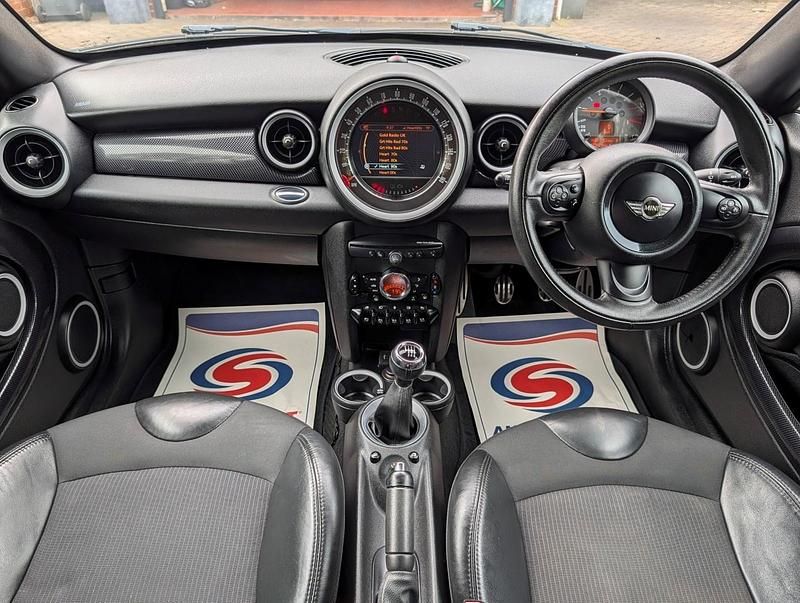 Used Mini Cooper S Coupé Chili 184 HP (135 kW) 2015 Pepper white Coupe