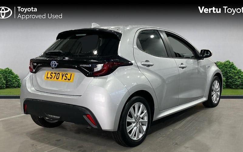 Used Toyota Yaris Hybrid 116 HP (85 kW) 2025 Hatchback