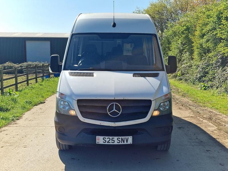 Used Mercedes Sprinter 140 HP (102 kW) 2018 White Van