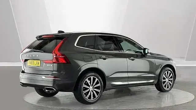 Usado Volvo XC60 Inscription 194 HP (142 kW) 2020 SUV