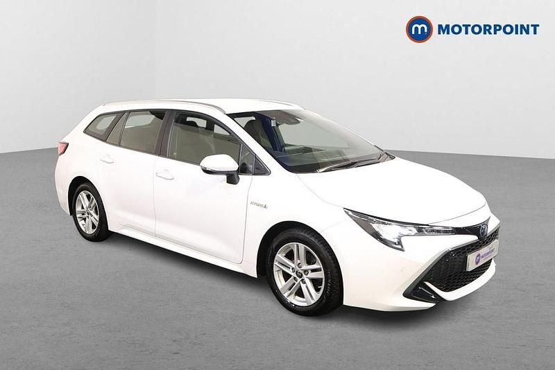 White Used 2020 Toyota Corolla Estate | £16,899 (Fair price) - Image 1/4