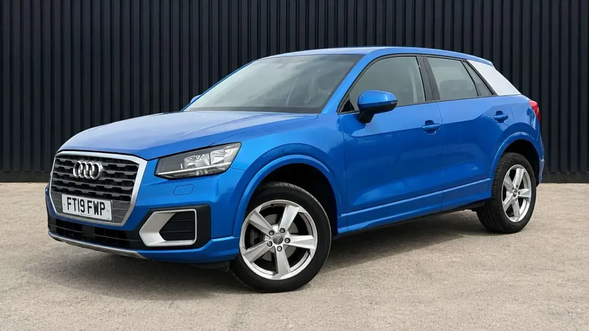 Used Audi Q2 Sport 116 HP (85 kW) 2019 Blue SUV