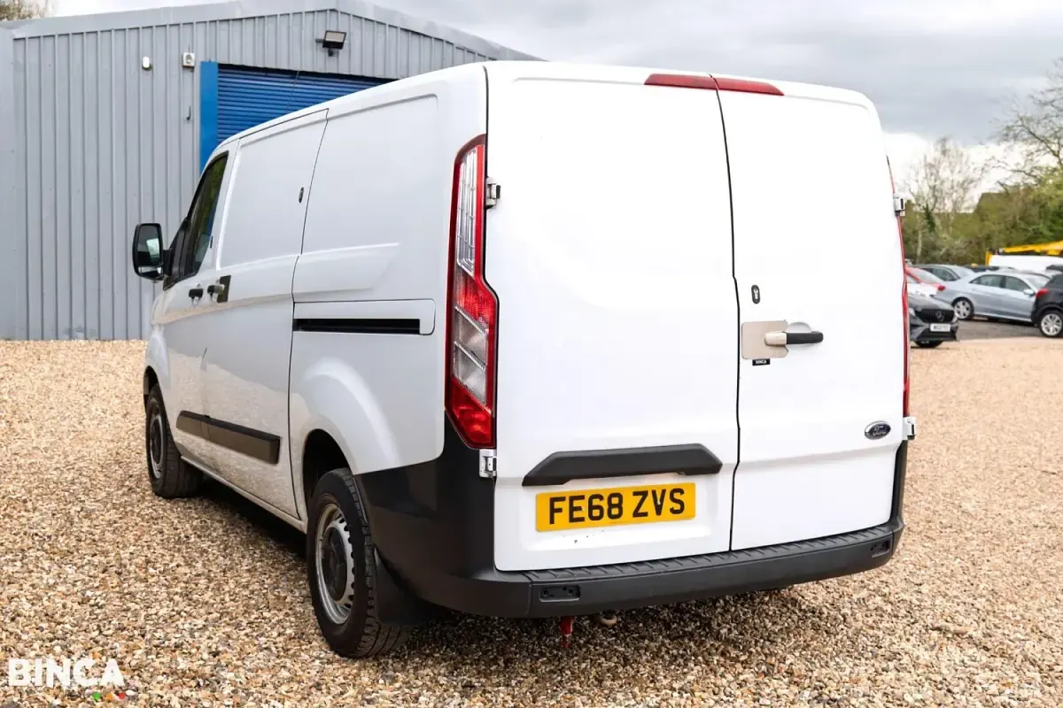Usado Ford Transit Custom 105 HP (77 kW) 2018 Branco Van