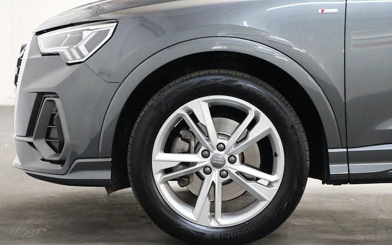 Used Audi Q3 S-Line 190 HP (139 kW) 2023 SUV