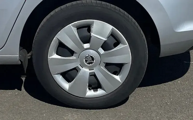 Used Skoda Rapid 90 HP (66 kW) 2016 Grey Hatchback