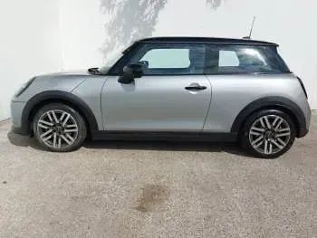 Used Mini Cooper Classic 114 kW (156 HP) 2025 Silver Hatchback