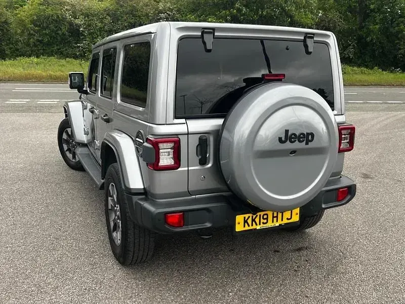 Used Jeep Wrangler Overland 270 HP (198 kW) 2019 Grey SUV