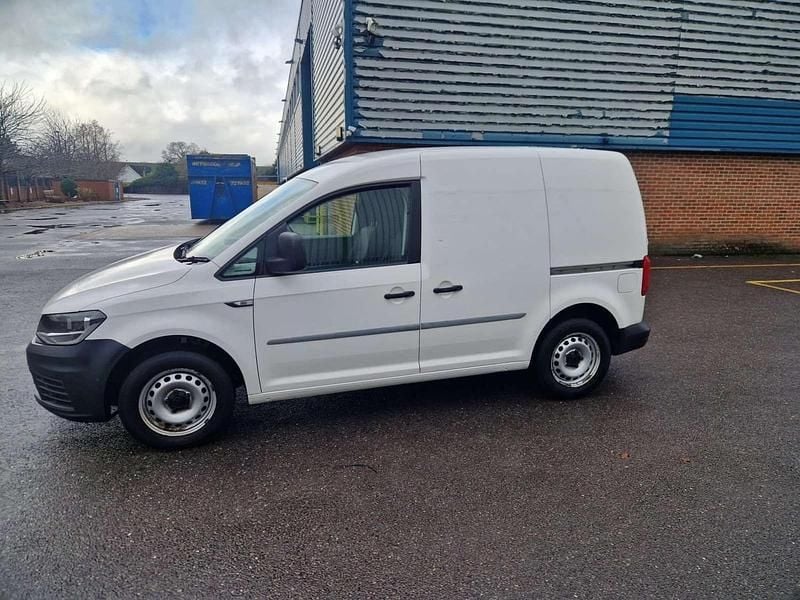 Begagnad VW Caddy Startline 102 HK (75 kW) 2019 Vit Minibuss