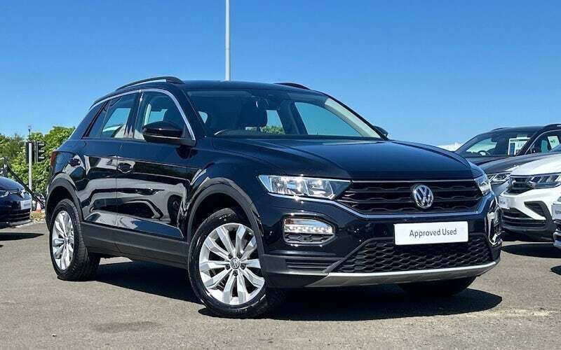 Used 2021 VW T-Roc SE SUV | £14,795 (Good price) - Image 1/4