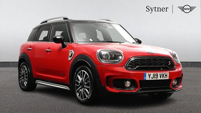 Used Mini Cooper S Countryman Sport 221 HP (162 kW) 2019 Red SUV