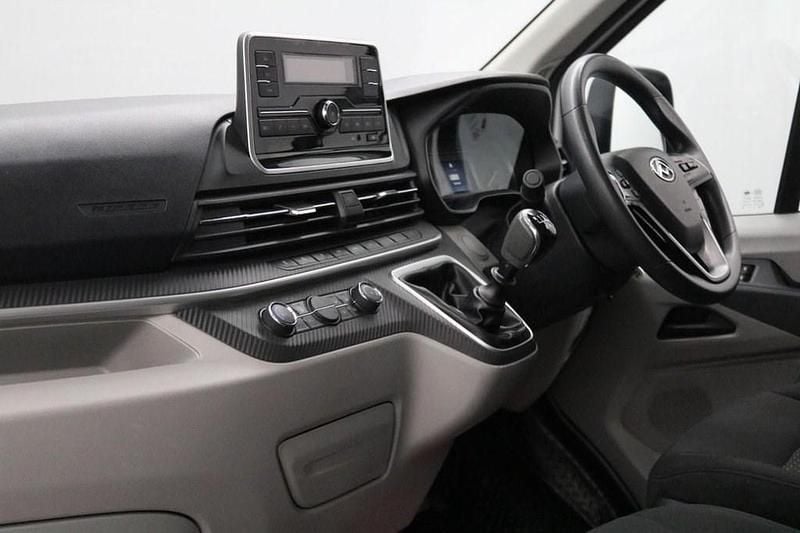 Used Maxus V90 163 HP (119 kW) 2022 White Van