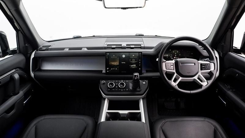 Used Land Rover Defender SE Dynamic 2024 Grey Estate