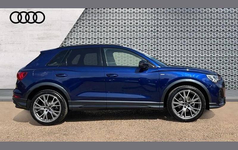 Used Audi Q3 Black Edition 150 HP (110 kW) 2025 Blue SUV