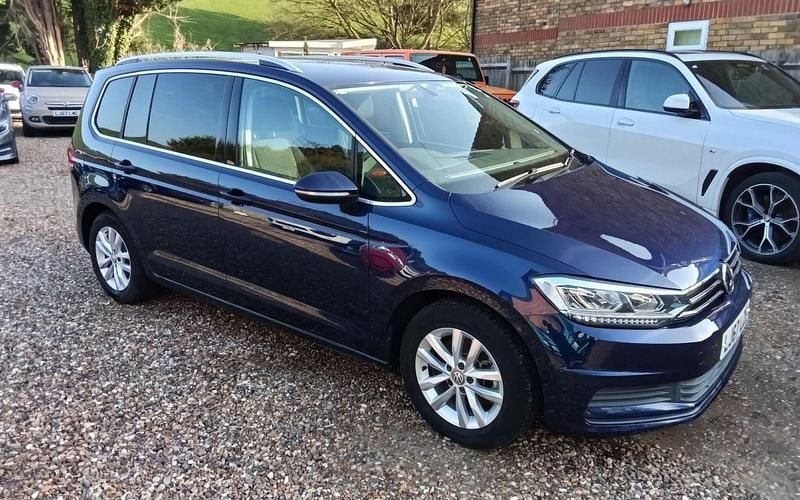 Used VW Touran SEL 150 HP (110 kW) 2026 Blue MPV