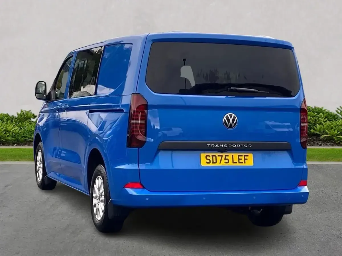 Usado VW Transporter Pro 2025 Azul Van