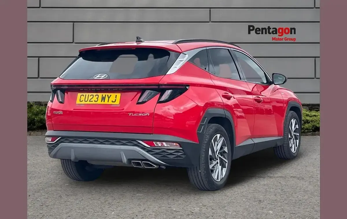 Used Hyundai Tucson Premium 230 HP (169 kW) 2023 Red SUV