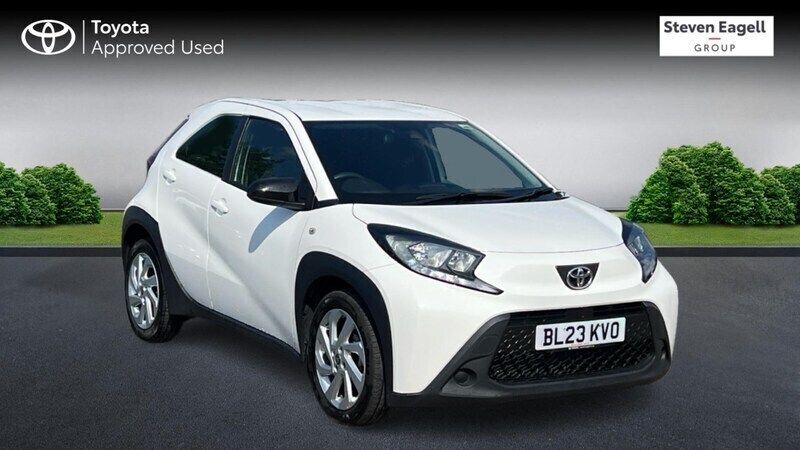 White Used 2023 Toyota Aygo PURE Hatchback | £10,842 - Image 1/4