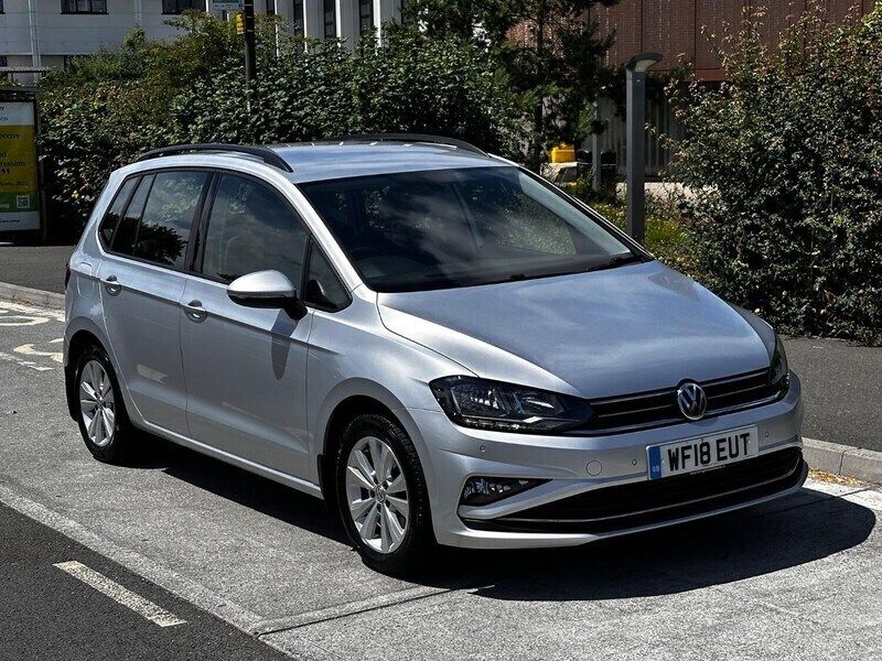 Silver Used 2018 VW Golf Sportsvan SE MPV | £13,995 (Fair price) - Image 1/4